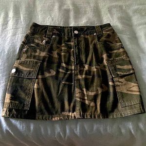 Topshop Army Camo Skirt with Cargo Pockets